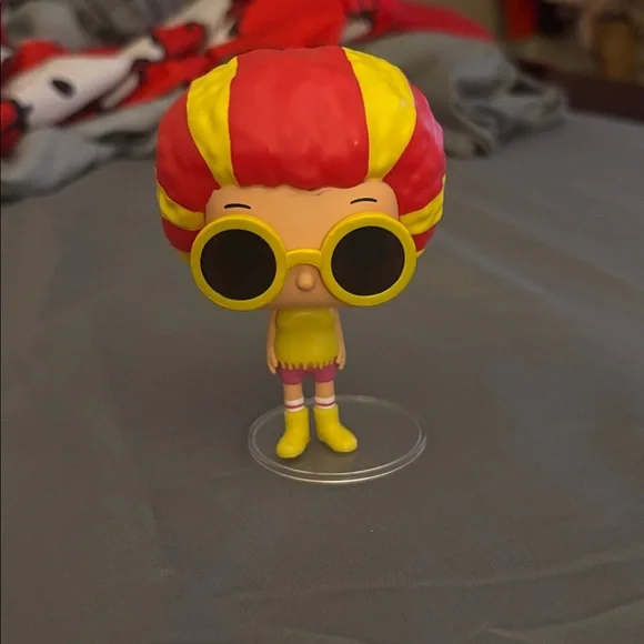Funko Pop Bob's Burgers Tina Figure - Red and Yellow - Picture 6 of 6